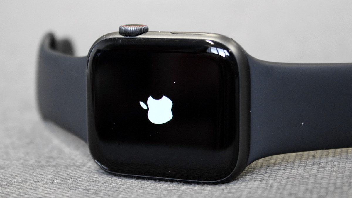 how to turn off Apple Watch