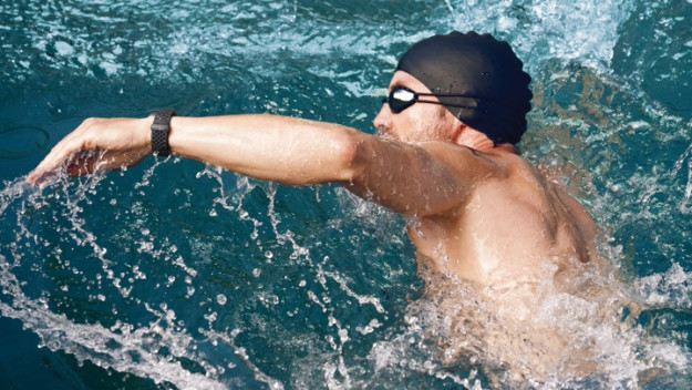 10 best waterproof fitness trackers for swimming 2020