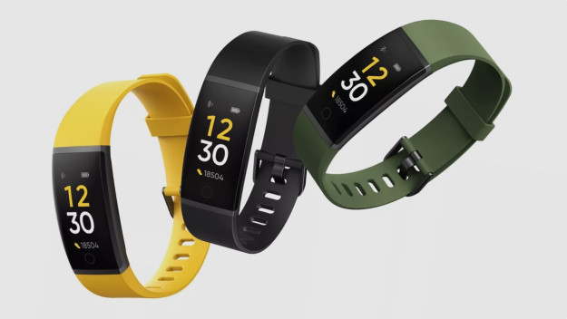 RealMe Band launches in India for just $20 – with cricket tracking