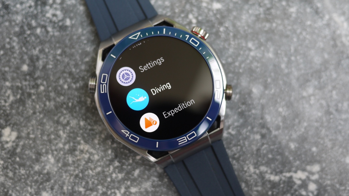 Huawei Watch Ultimate review diving
