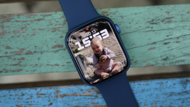 How to customize your Apple Watch face with photos and portraits