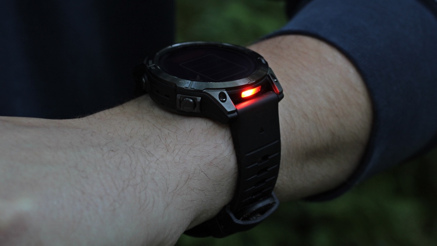 Garmin Epix Pro (Gen 2) review flashlight