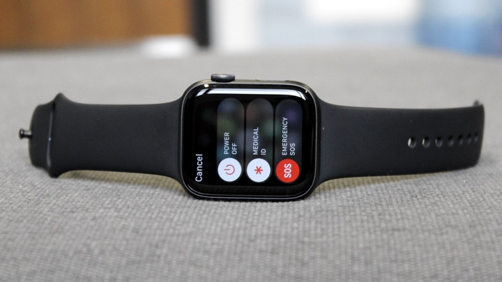 how to restart Apple Watch