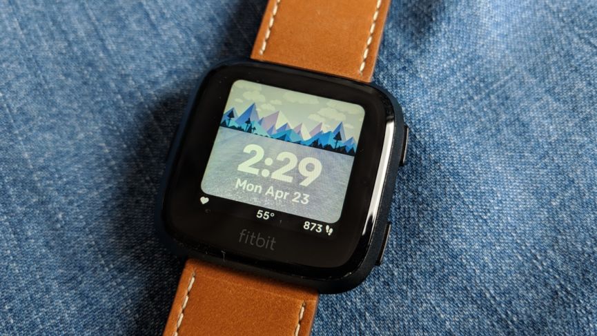 Best Fitbit Versa and Sense watch faces to download
